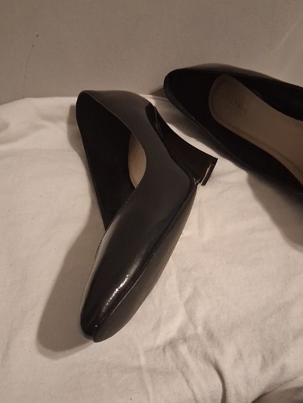 Shoes - Picture 10 of 12